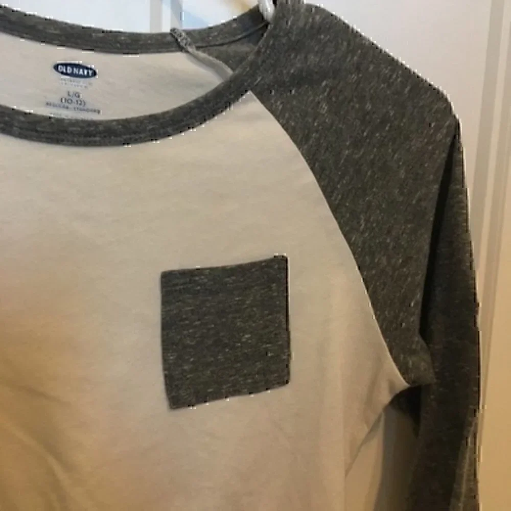 Old Navy Girls size large 10/12  3/4 sleeve T-shirt